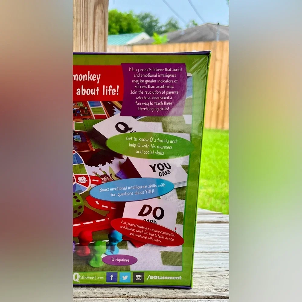 Q's Race to the Top Board Game by EQtainment‎